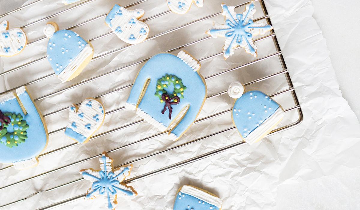 Weihnachtsplaetzchen_dekorieren