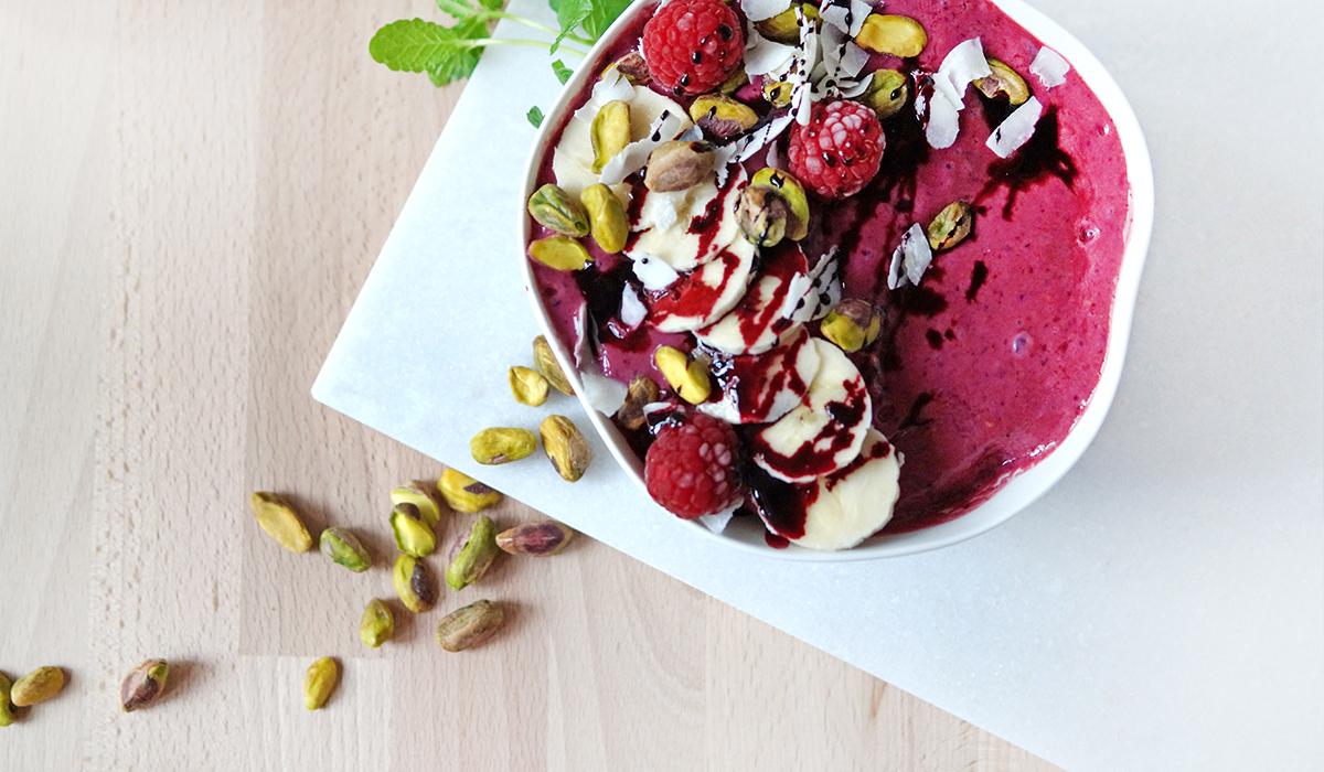Pink Smoothie Bowl